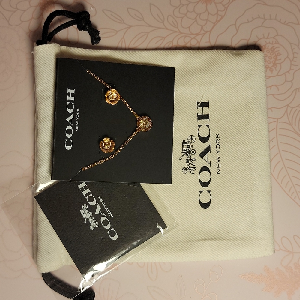 NEW COACH Open Circle Necklace And Tea Rose Stud Earrings Set